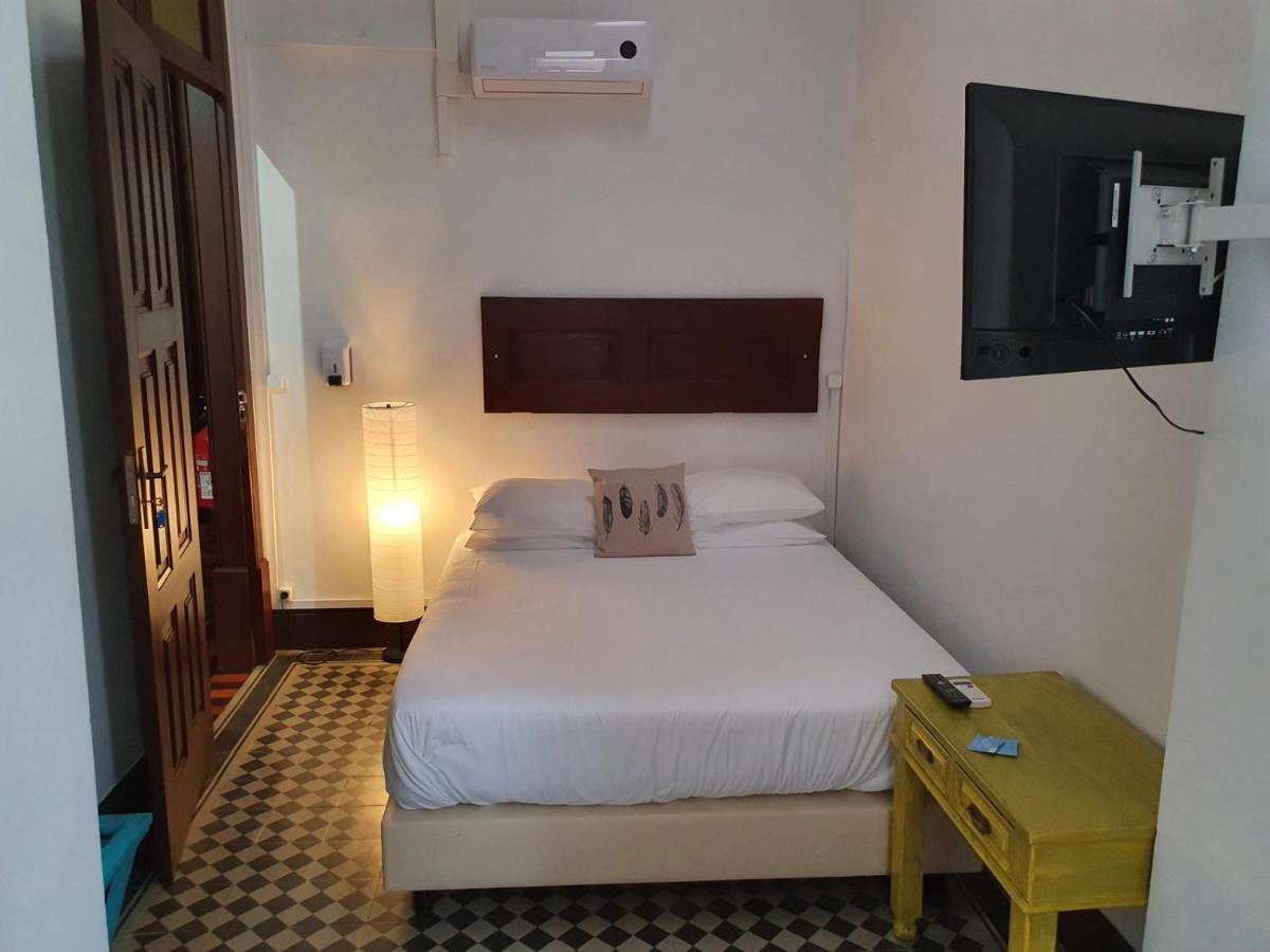 Urban Suites อาเวโร ภายนอก รูปภาพ