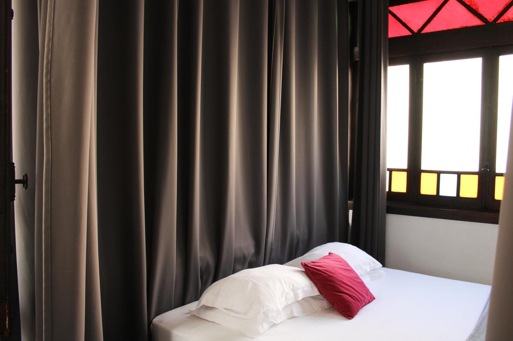 Urban Suites อาเวโร ภายนอก รูปภาพ