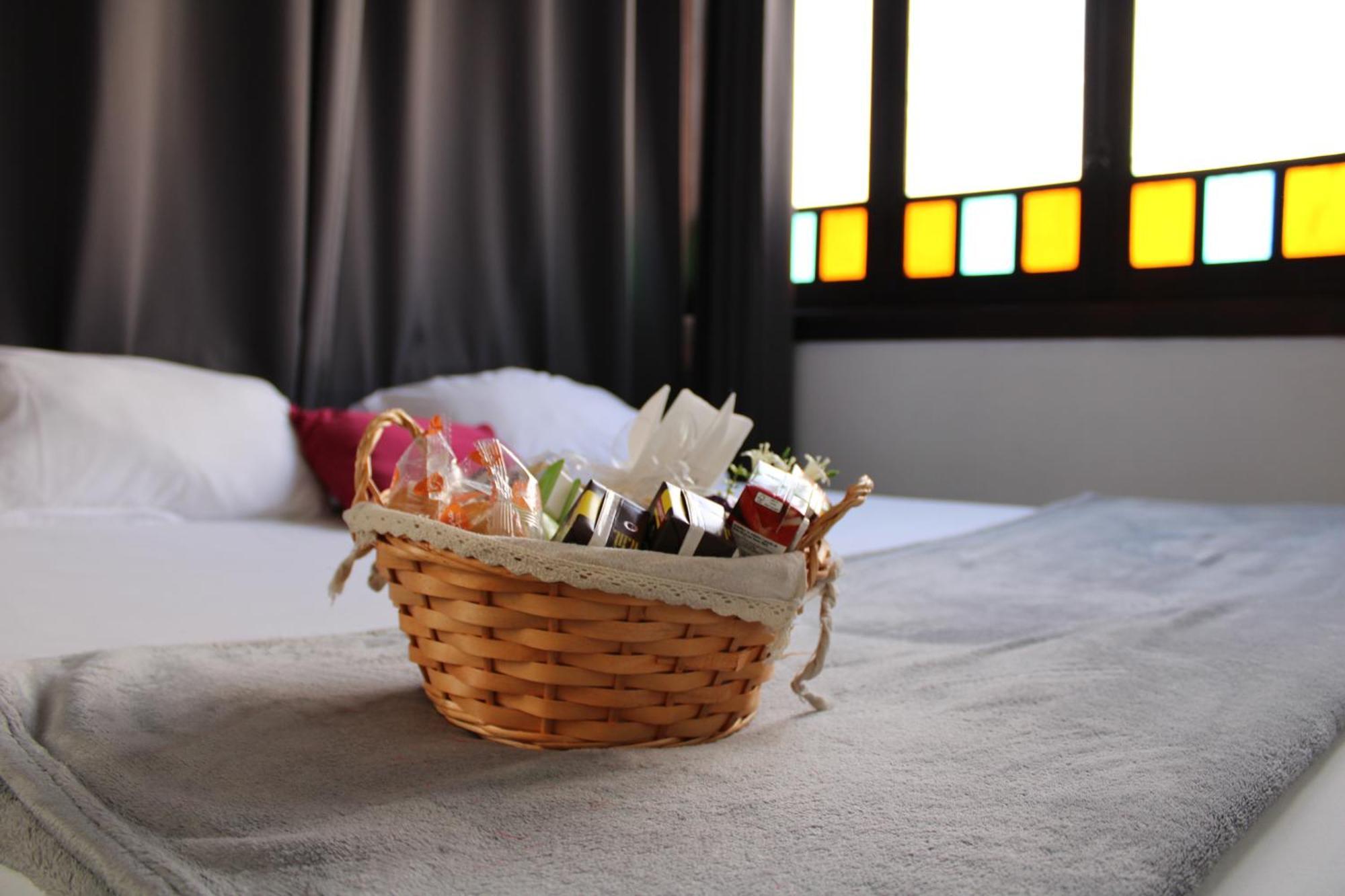 Urban Suites อาเวโร ภายนอก รูปภาพ