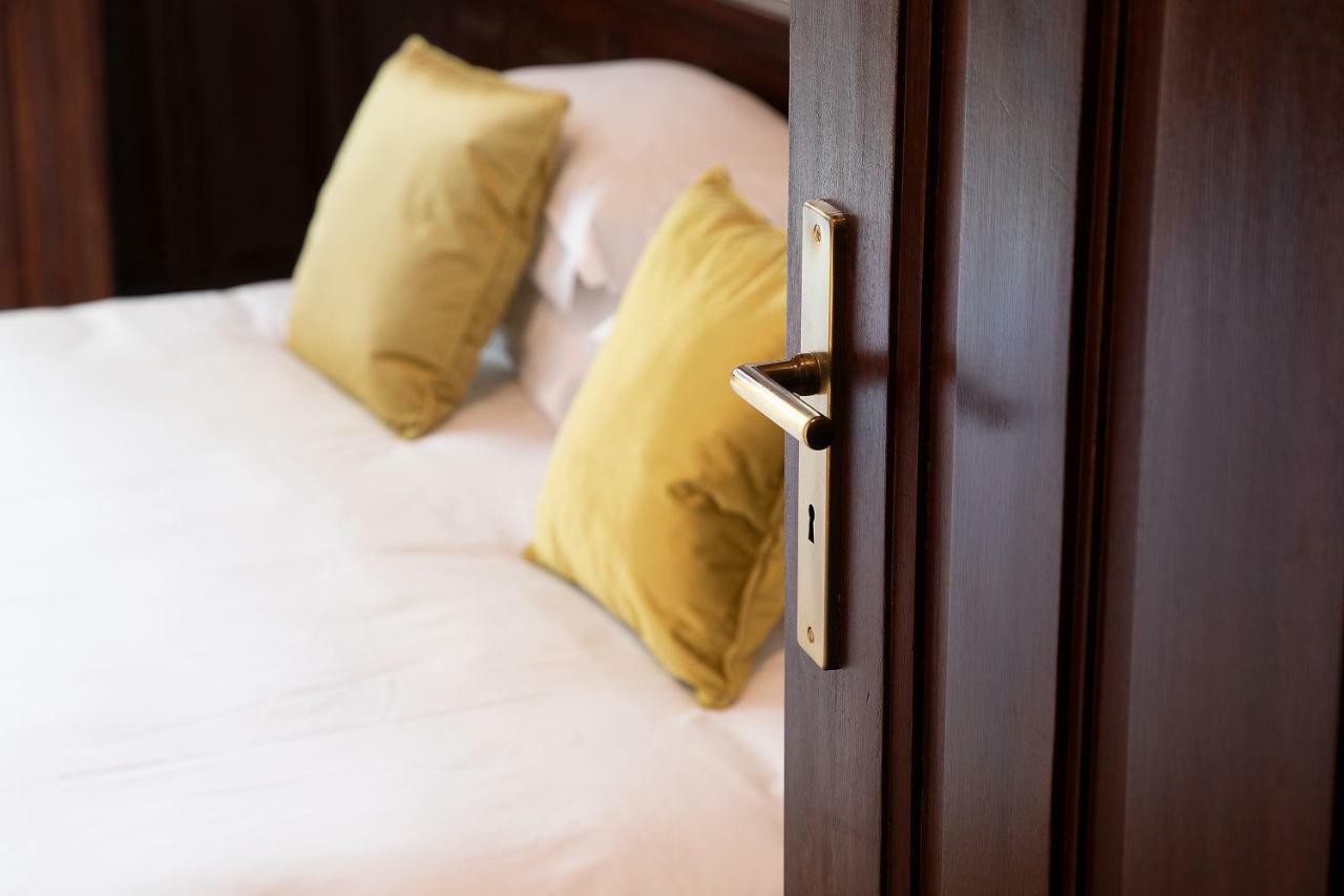 Urban Suites อาเวโร ภายนอก รูปภาพ